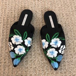 Zara Pointed Toe Slides